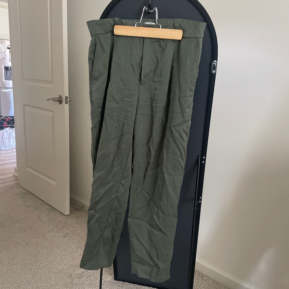 Lightweight Ankle Trousers